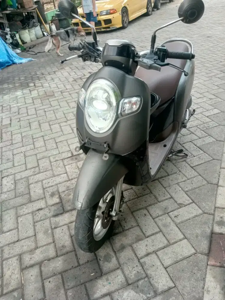 Honda Scoopy 2017 CVT ban 12 donat