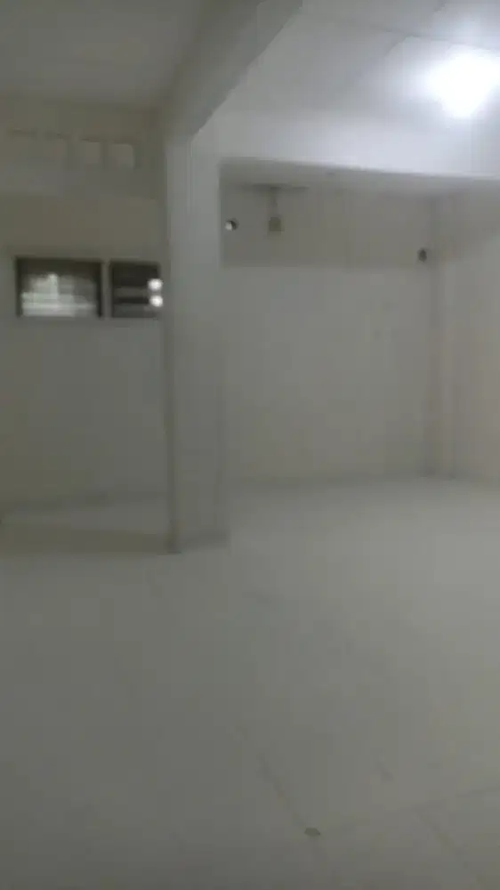 Disewakan Ruangan Untuk Usaha Barbershop