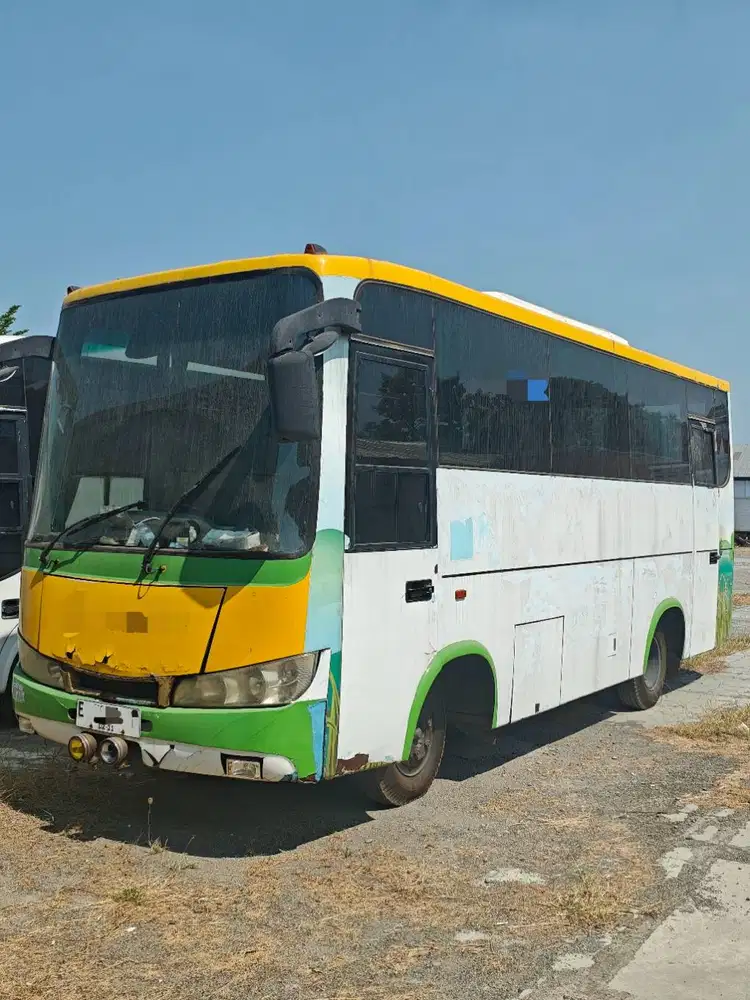 MOBIL BUS IZUZU, SUARA MESIN BAGUS TENAGA JOS