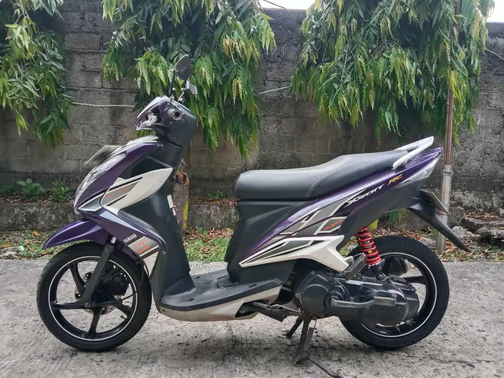 Yamaha Xeon rc 125 fi th 2013 tinggal gass