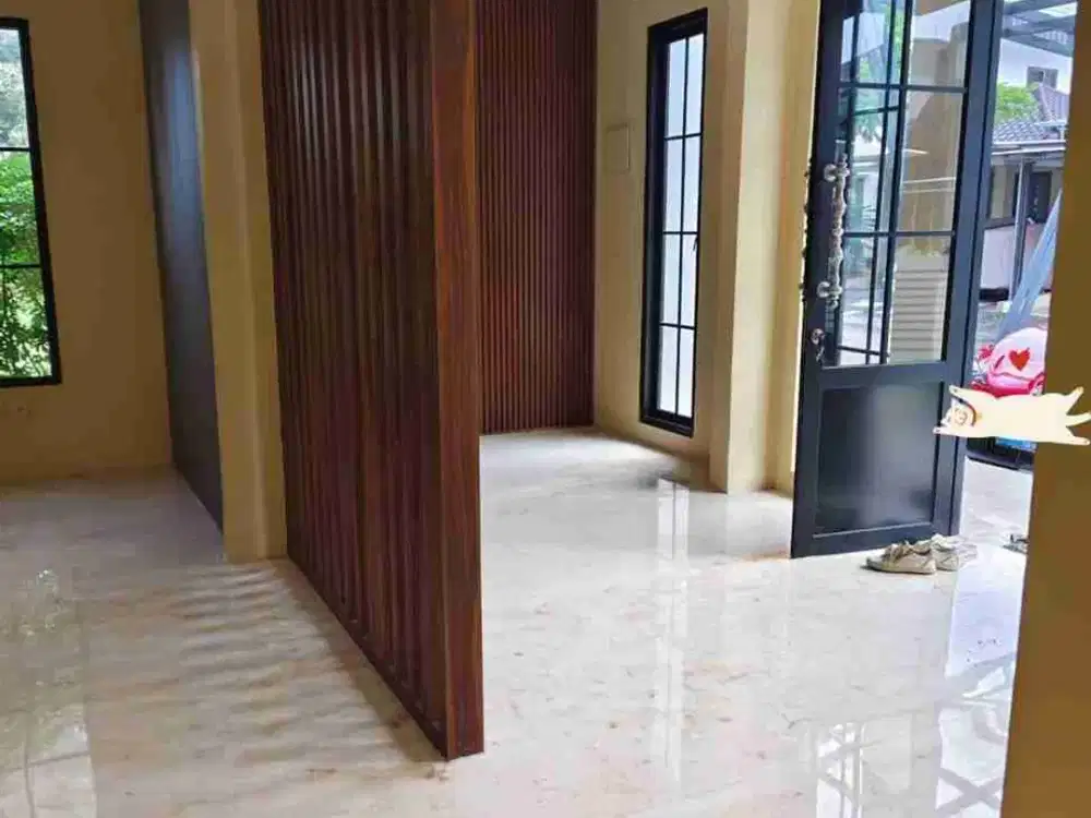 Disewakan Rumah 2 Lt Semi furnished di BSD dekat stasiun Rw Buntu