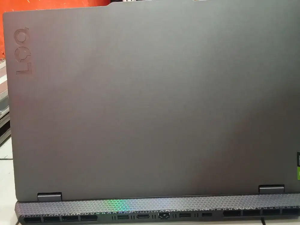 Laptop  Lenovo LOQ 15IAX9