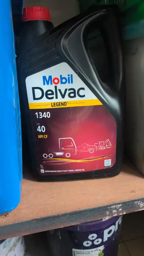 Di jual oli diesel SAE 40