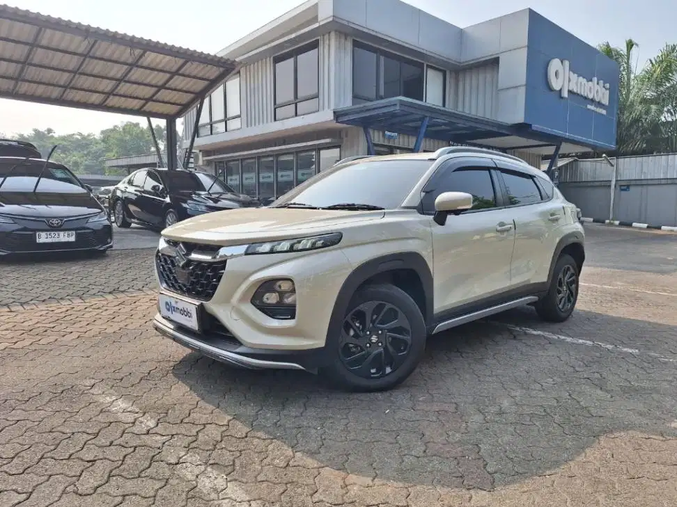 KM Rendah - Suzuki FRONX 1.5 SGX Hybrid Bensin-AT 2025