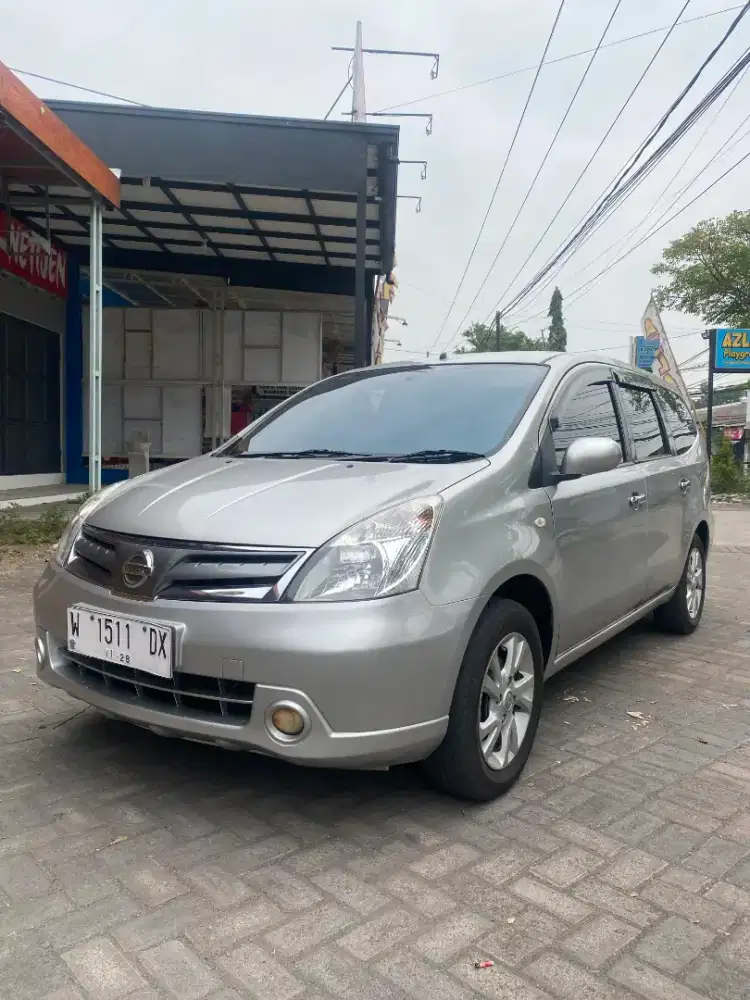Nissan Grand Livina 2013 Super Istimewa