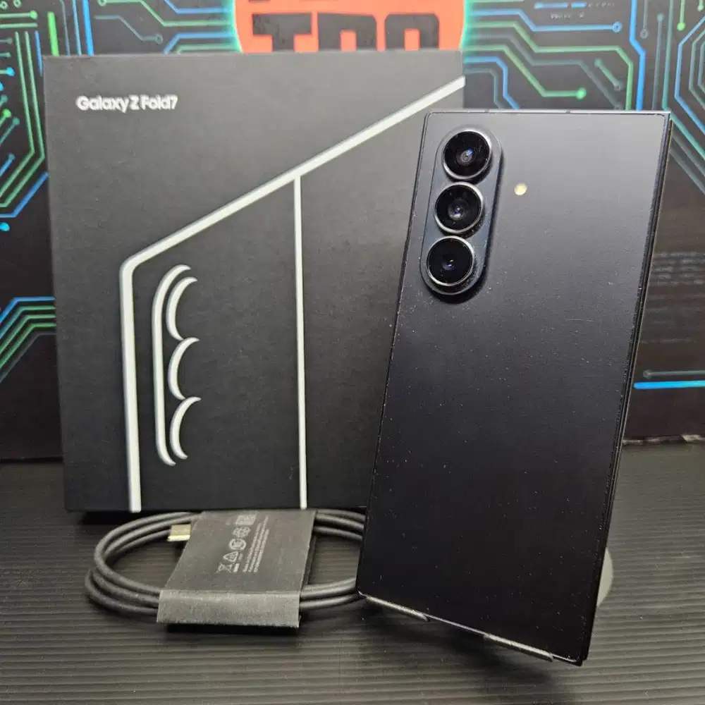 Siap COD Samsung Galaxy Z Fold 7 12/512GB Black Resmi Fullset No Minus