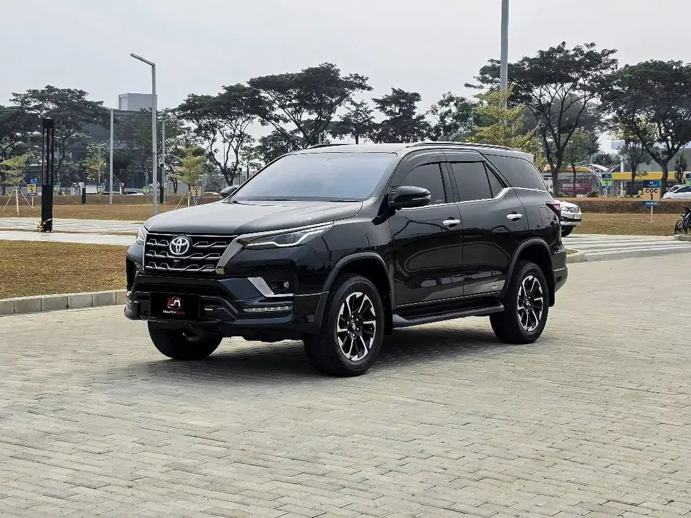 2022 TOYOTA FORTUNER 2021 GR 2.8 DIESEL 2023 TIPE TERTINGGI BLACK