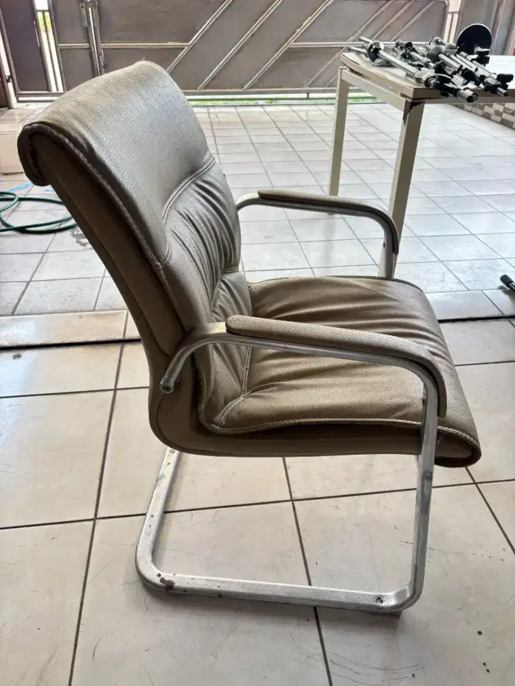 Set Meja Rapat Besar 2 Meter + 4 Kursi Kantor Informa Kulit Murah
