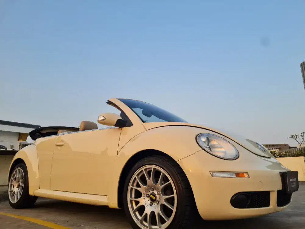 Vw Beetle 2.0 cabrio antik 2008