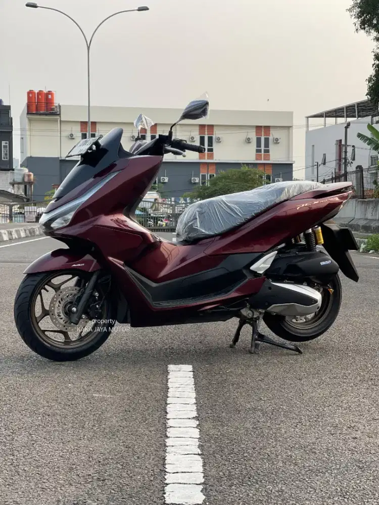 New PCX 160 ABS ROADSYNC 2025