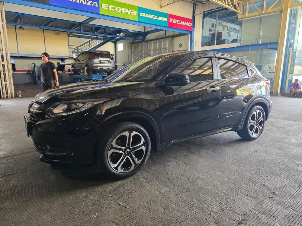 Dijual Cepat Honda HRV AT 1.8 RS 2018