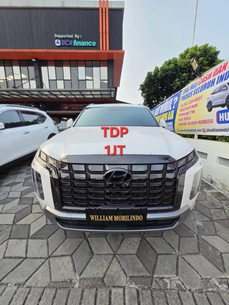 Hyundai Palisade Signature Matic Tahun 2023 Kondisi Mulus Terawat