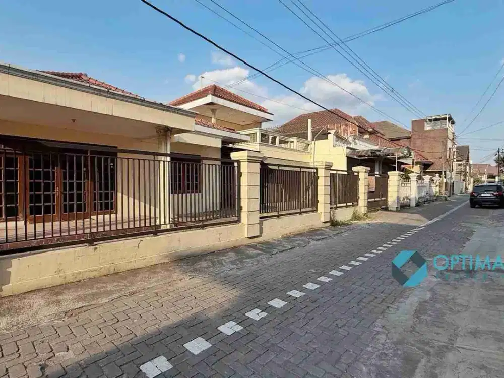 Tanah Pogung dekat UGM 716 m2 boleh beli sebagian cocok utk Rumah Kost