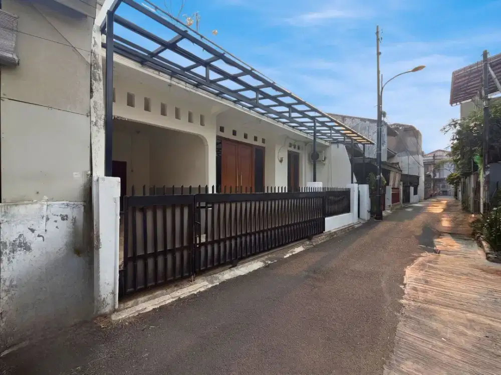 Rumah Siap Huni di Tebet Timur, Akses Jalan 2 Mobil !