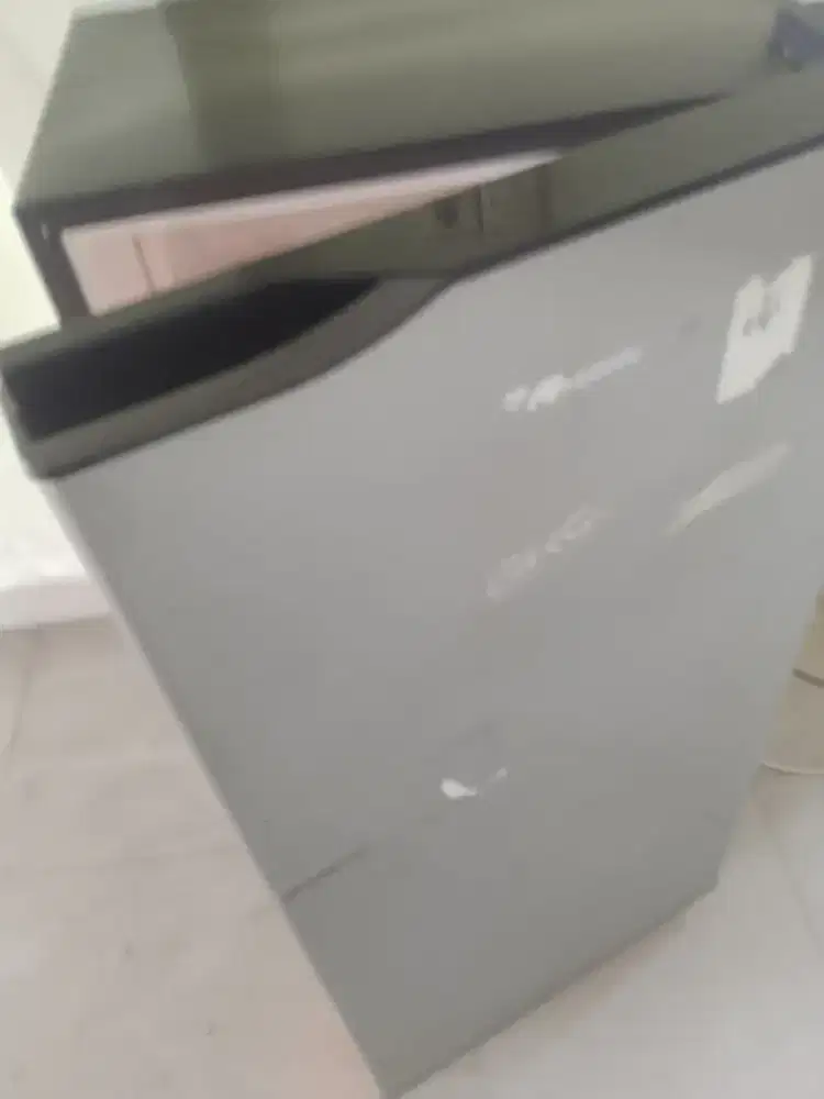 Kulkas Panasonic satu pintu
