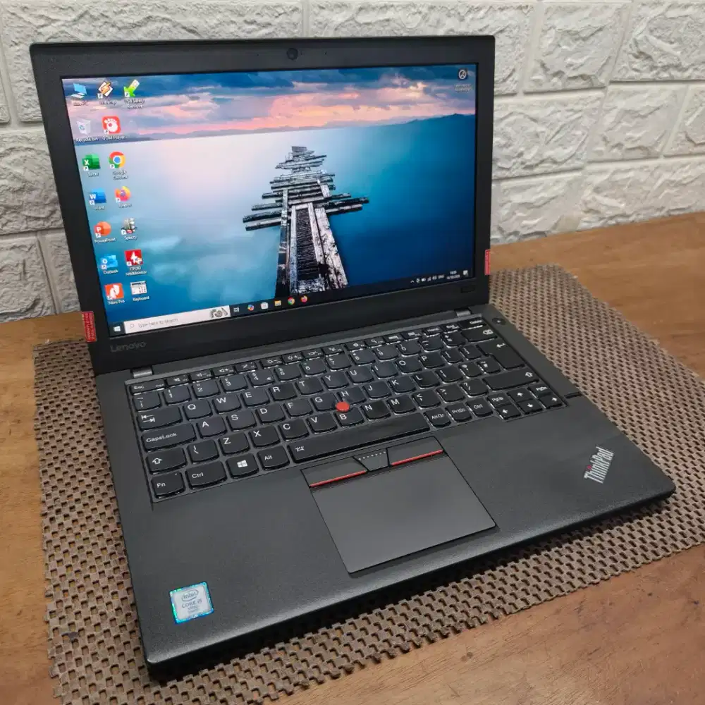 Lenovo Thinkpad X260 intel Core i5 Gen-6 (8/256gb) 12,5 inch NORMAL