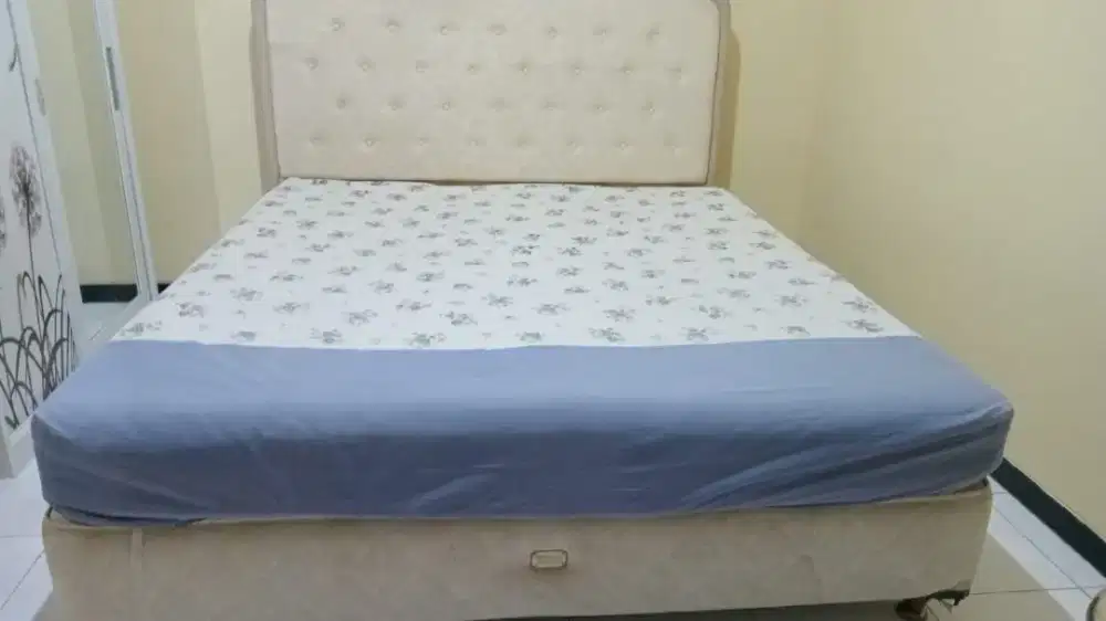 Jual spring bed/ kasur dipan dengan head rest