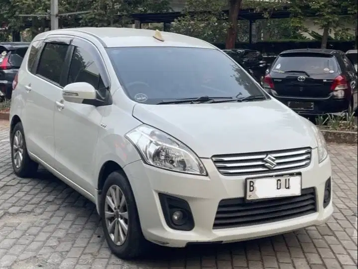 Suzuki Ertiga GX AT 2013 Putih – KM 80 Ribu – Servis Berkala