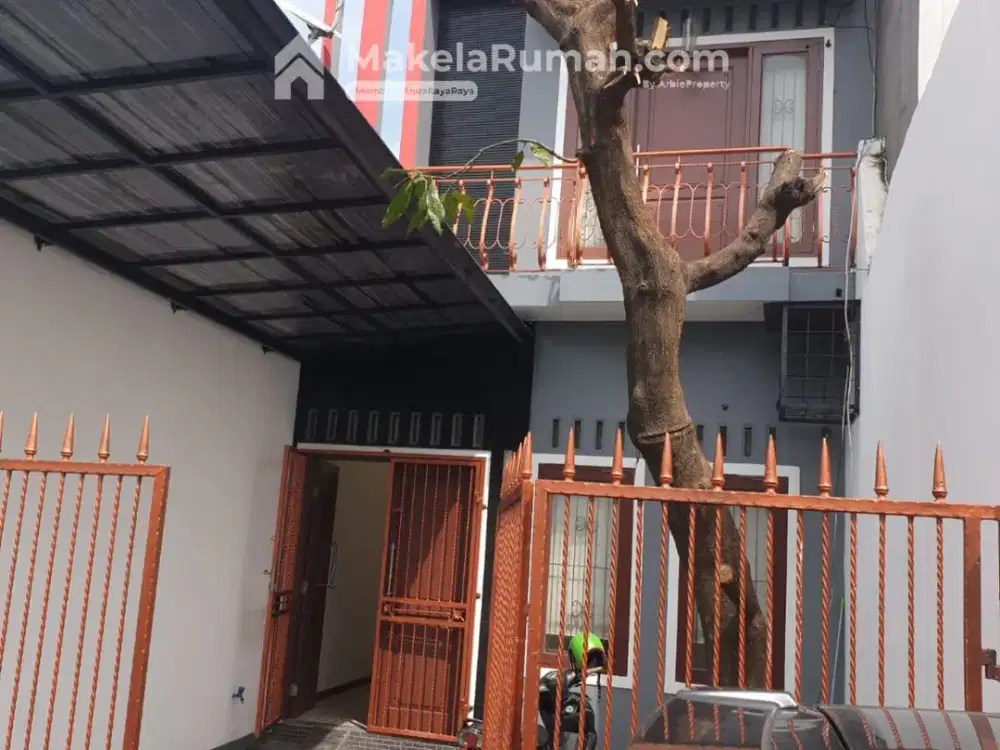 DIJUAL RUMAH MURAH 2 LANTAI DI CIPETE SELATAN JAKSEL DEKAT STASIUN MRT