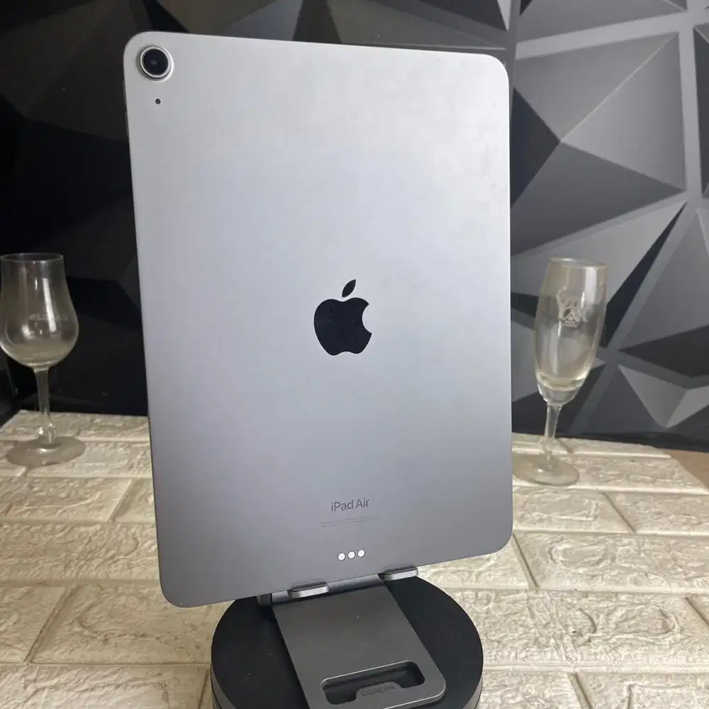 ipad air 5 M1 64gb fullset Mulus Nominus Bisa COD dan TT
