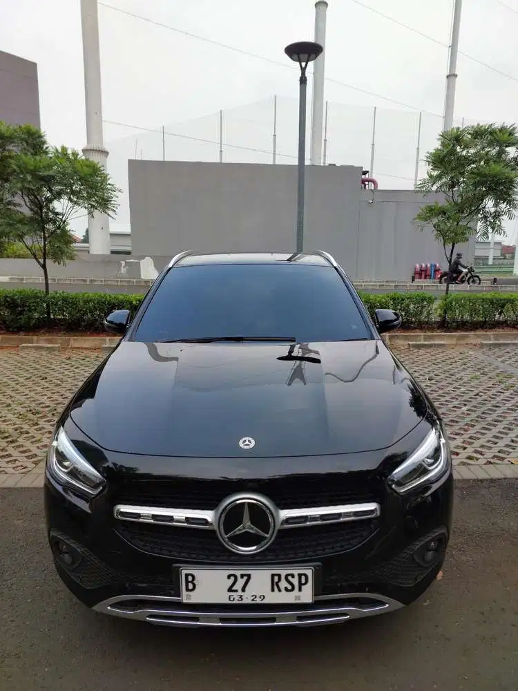 Mercedes-Benz GLA200 2020 Bensin