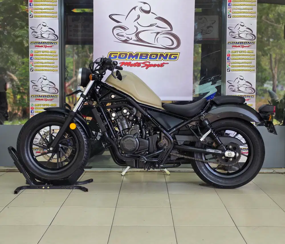 HONDA REBEL 500 tahun 2020 KM 2rb