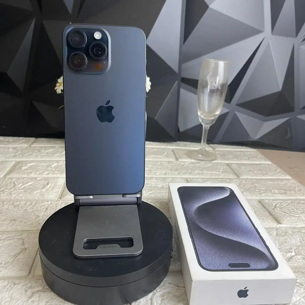 iphone 15 pro max 256gb Ex ibox Fullset ori BH 90% Bisa COD dan TT