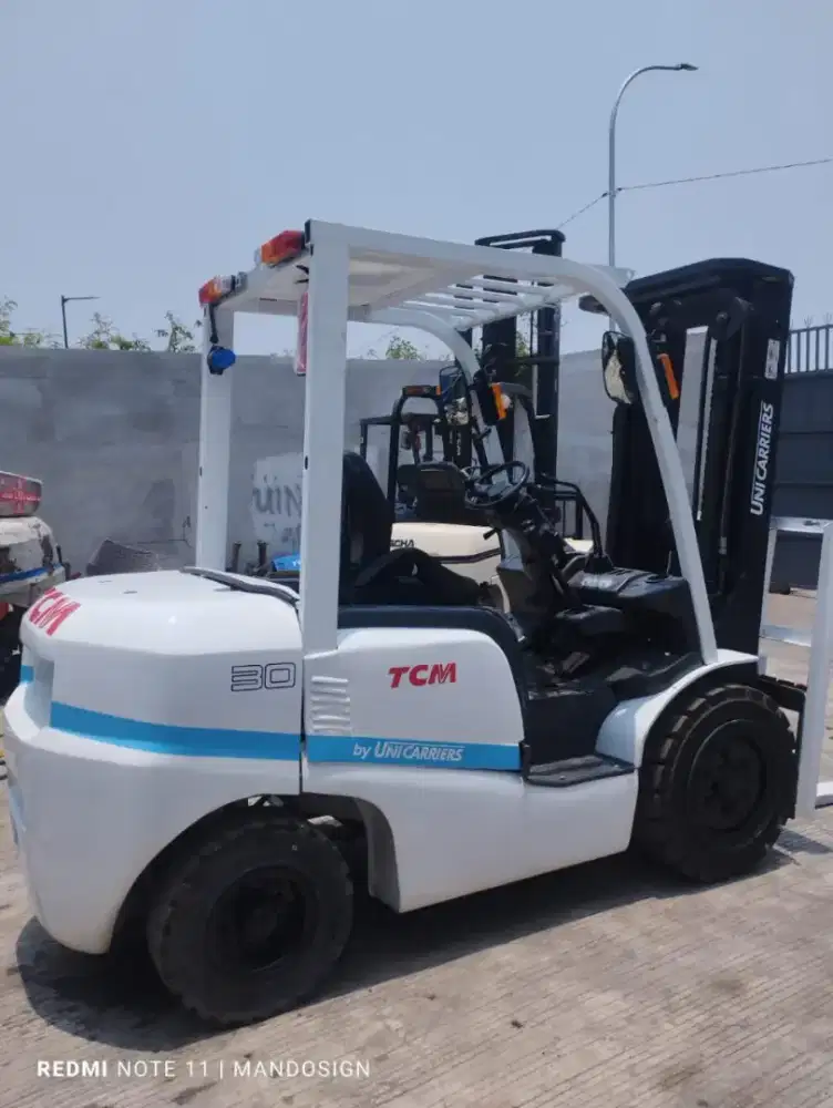 Forklift TCM 3 Ton,Manual,Tiang Threelift 4,3 Meter,Tahun 2020