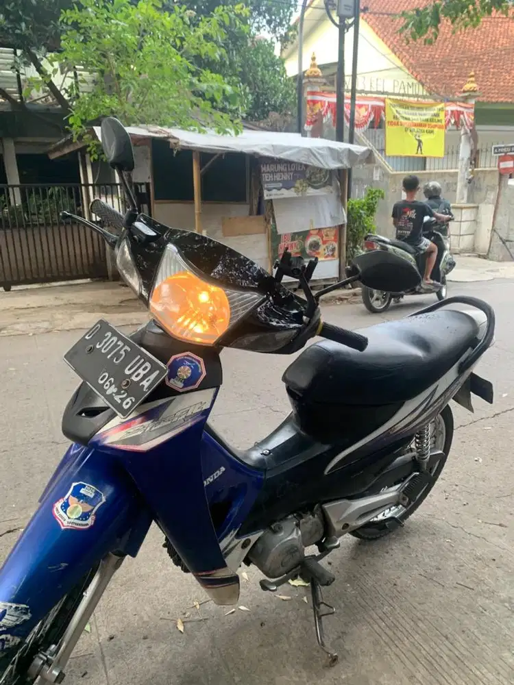 Honda Supra fit 2006