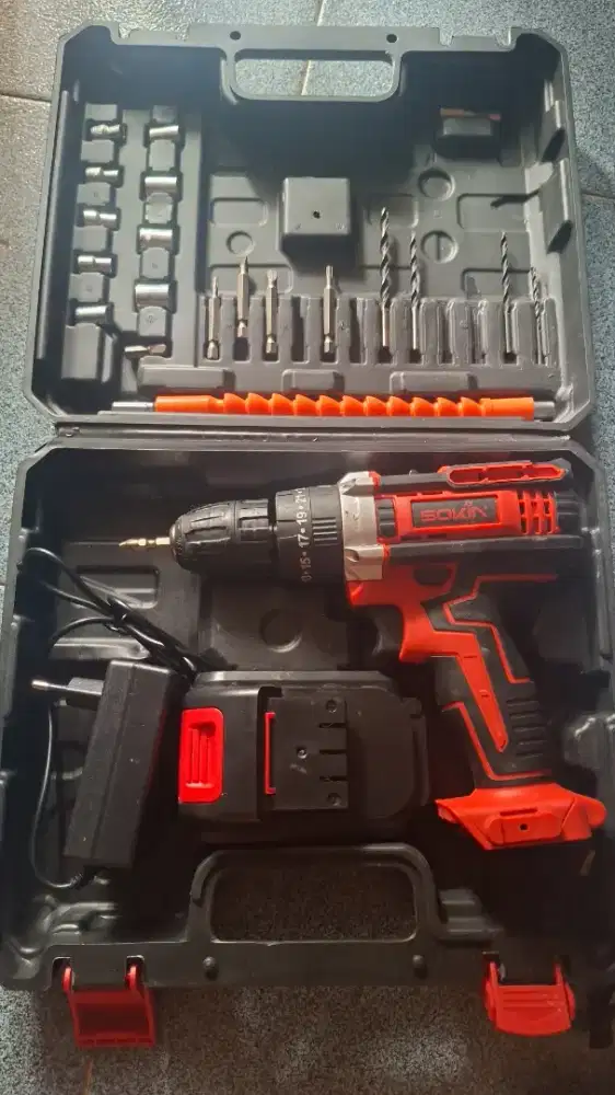 Bor cordless baterai