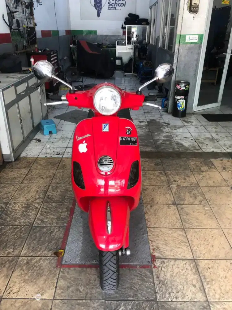 FOR SALE VESPA LX150 2V/2012