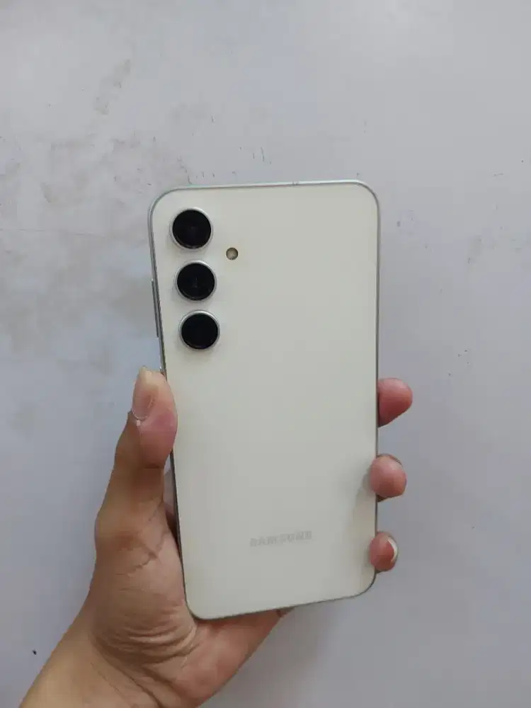 SAMSUNG S23 FE 8/256GB