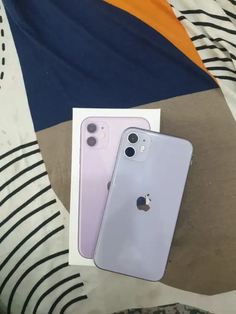 Iphone 11 128GB Purple Mulus lengkap