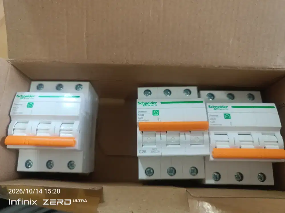 Mcb 25A 3ph Domee ASLI ORI
