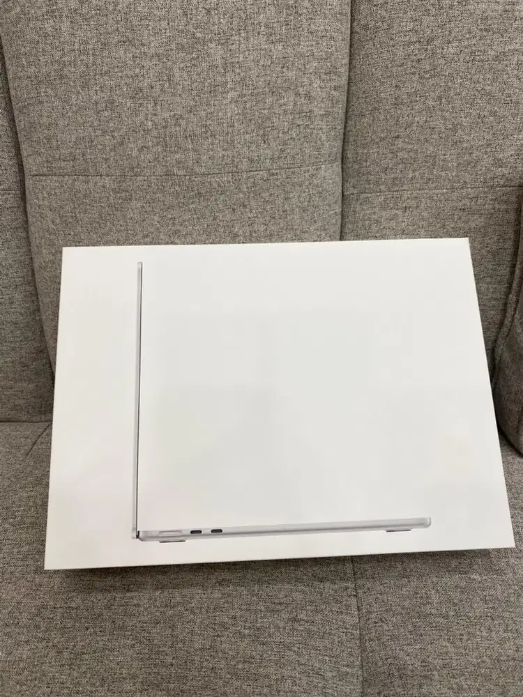 Macbook Air M5 16/512GB BARU NEW SEGEL IBOX