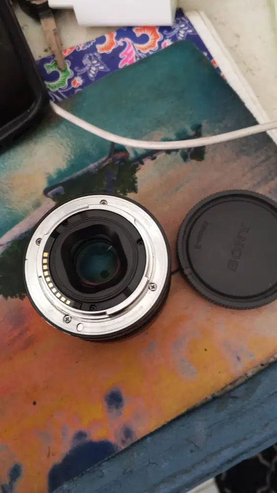 Lensa fix Sony E mount