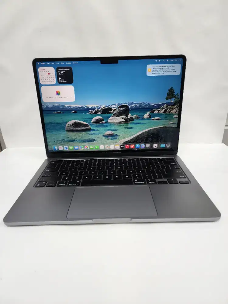 Macbook Air M3 8/256 gray ibox