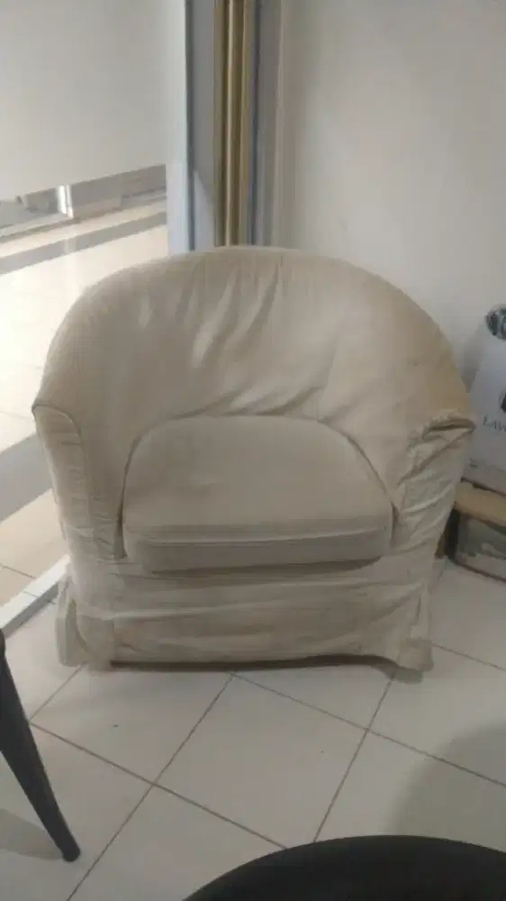 KURSI IKEA PUTIH MURAH