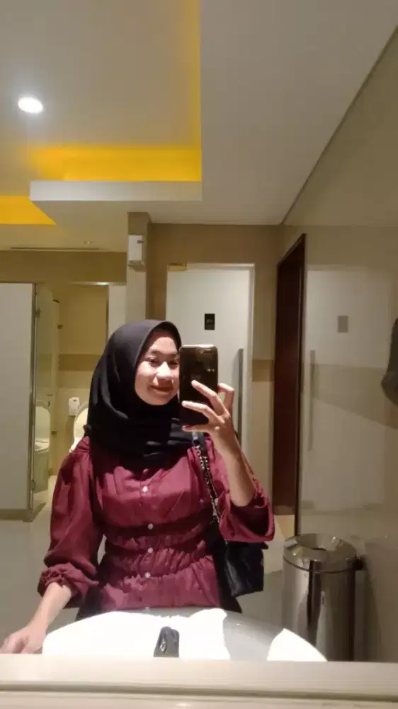 Cari pekerjaan yang halal