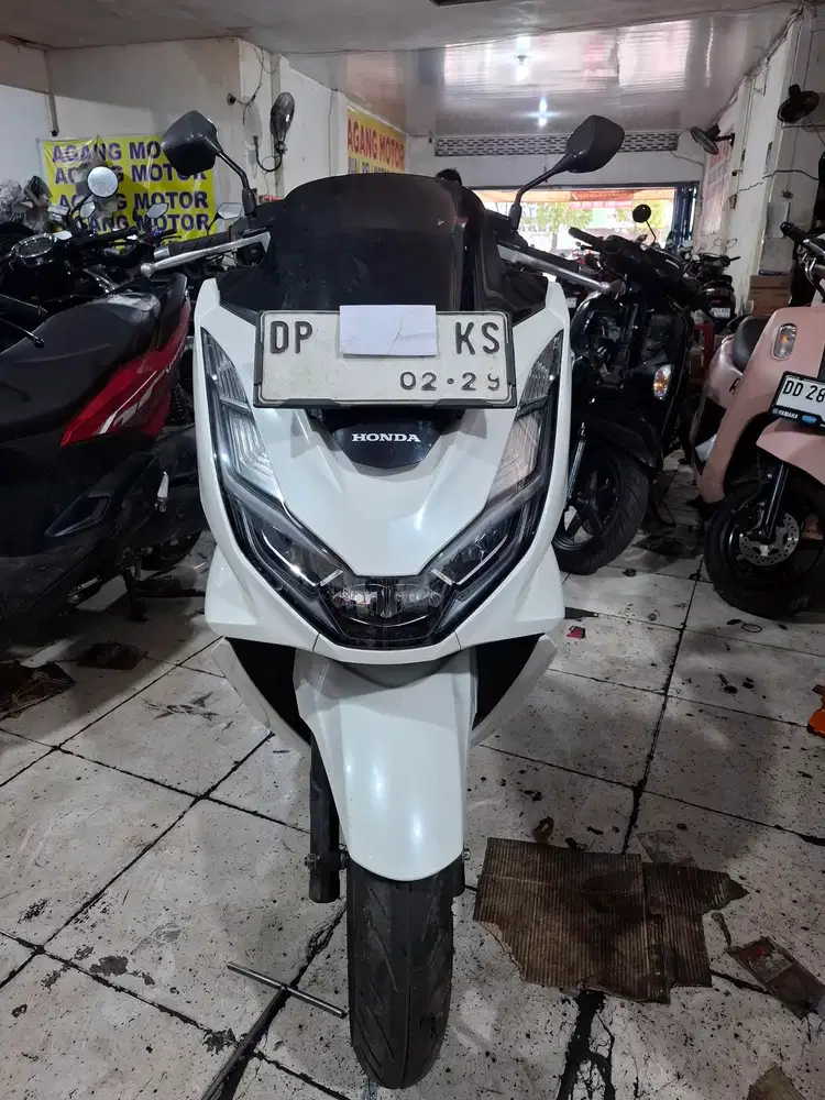 Honda PCX abs 160cc 2024 plat DP Putih KS