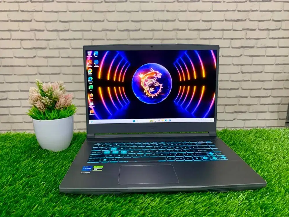 JUAL LAPTOP GAMING MSI THIN 15 B12UCX Intel Core i5 – 12450H