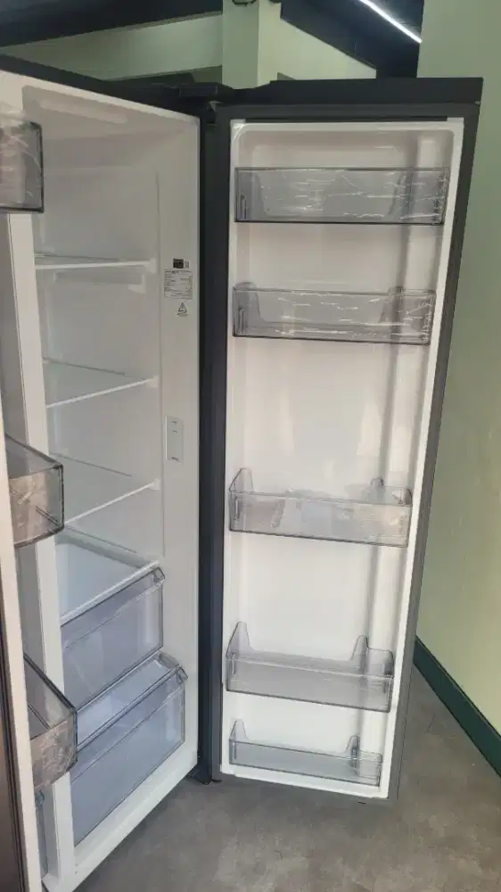 Kulkas side by side multidoor RS70F65QNFSE NEXT ECO