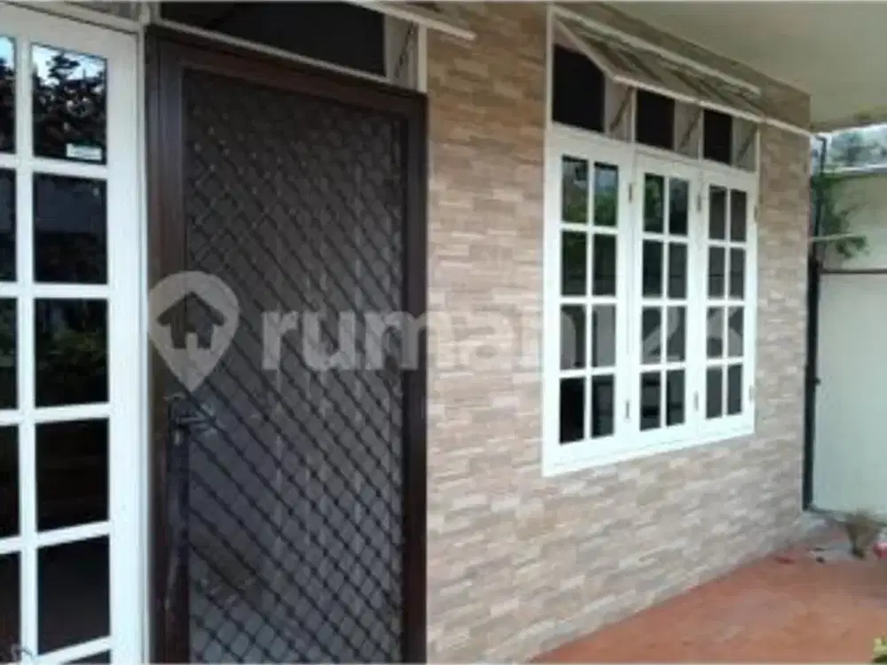 Rumah Dua Lantai Murah Petojo Barat Jakarta Barat
