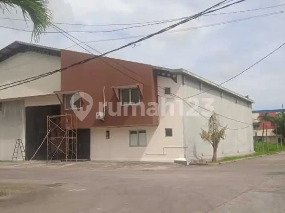 Gudang Kawasan Industri Jatake Jual 10 Milyar
