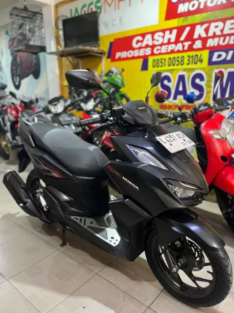 HONDA VARIO 160 2024 SAS MOTOR JL. BARATAJAYA 19 NO 5
