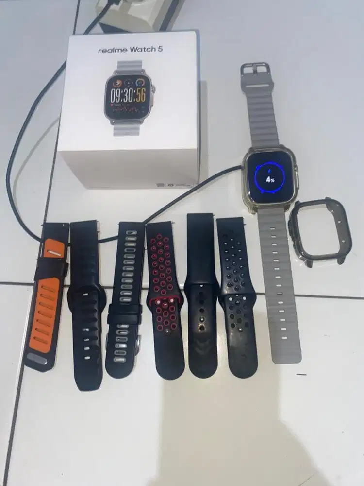 Realme Watch 5 Titan Silver