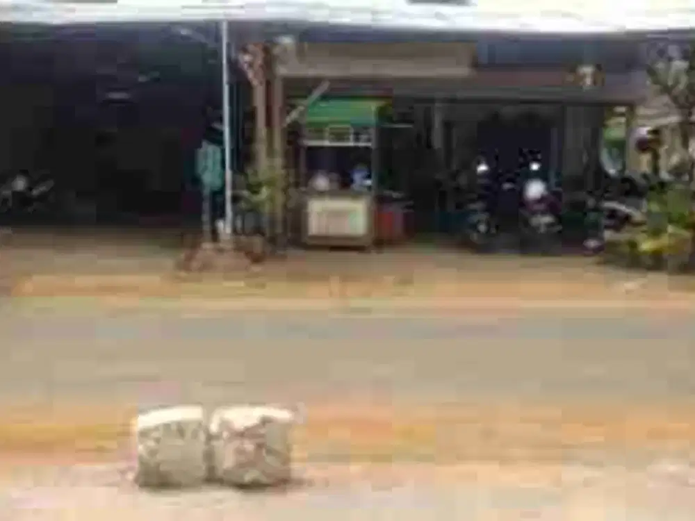 DI JUAL RUMAH 
KEL. : BOLO
KEC. : UJUNG PANGKAH
KAB  : GRESIK
