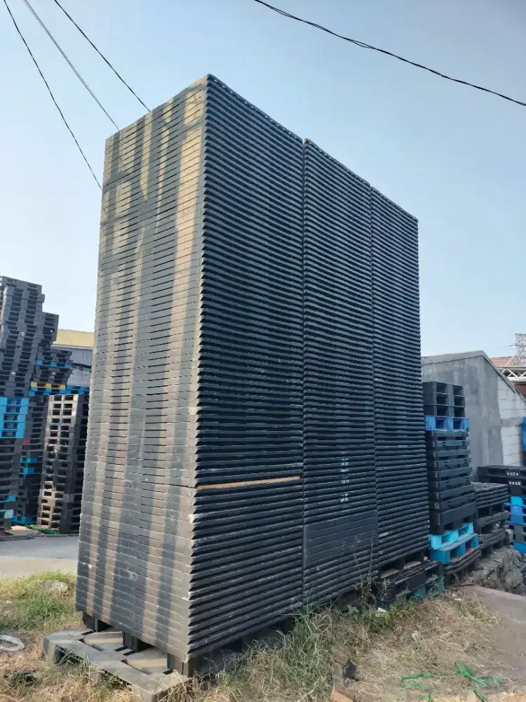 Jual Beli Palet Plastik