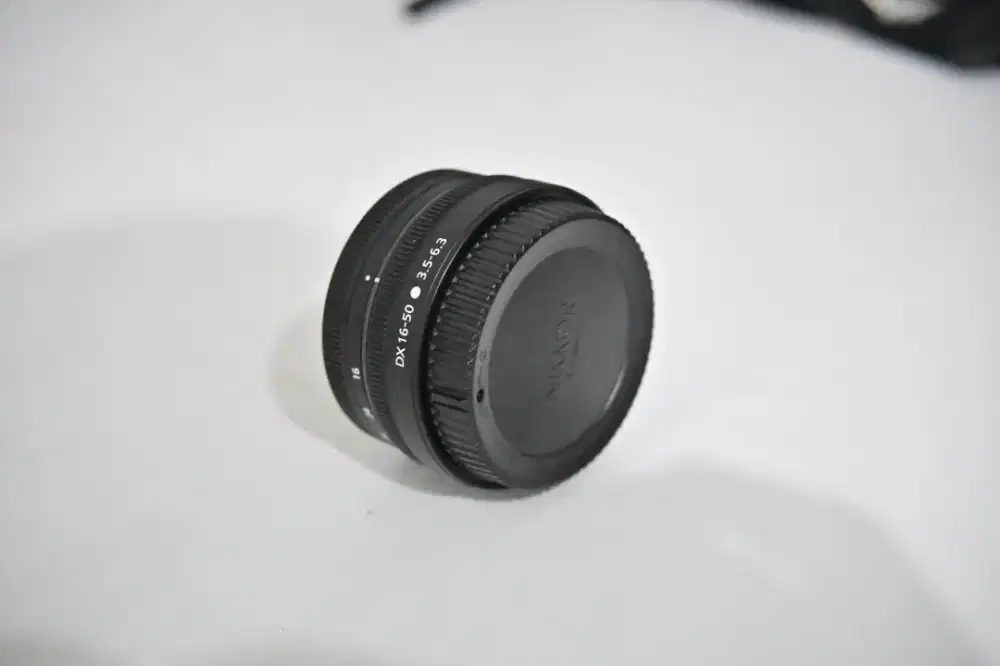 Nikkor Lens DX 16-50mm ori no jamur