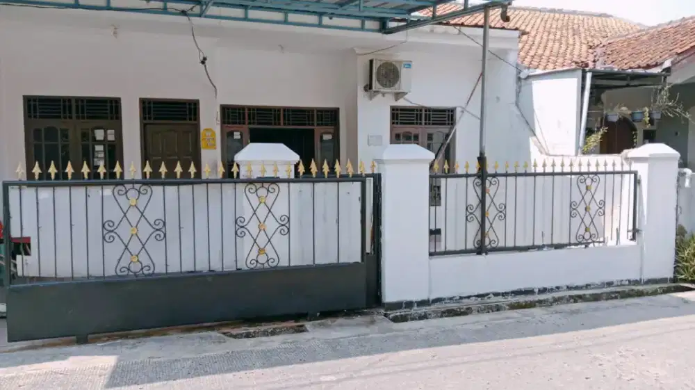 DIJUAL CEPAT RUMAH DI KOMPLEK ATSIRI PERMAI CITAYAM